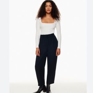 Wilfred Aritzia black carrot pant